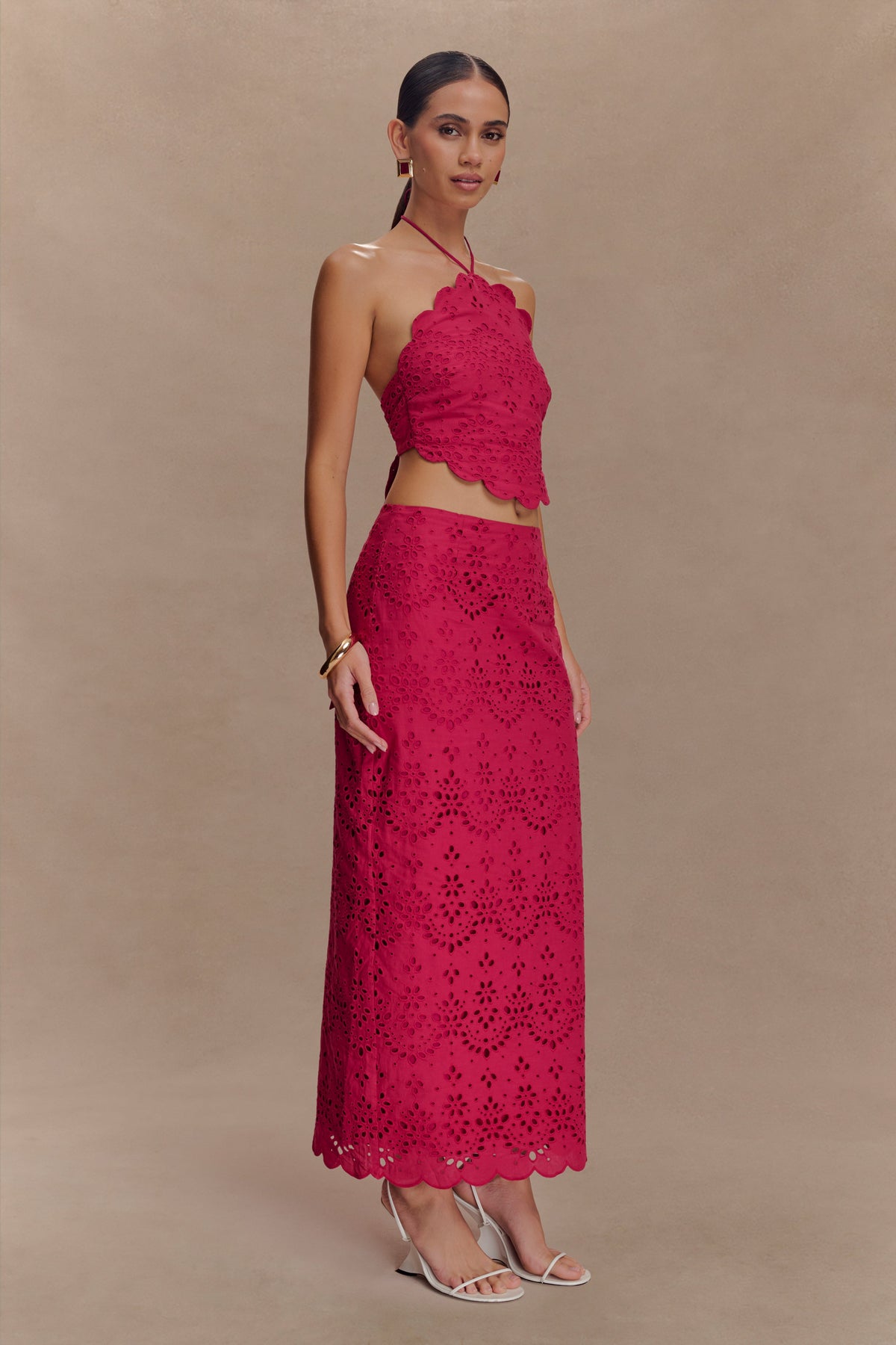 Top halter Kensley de broderie color fruta del dragón