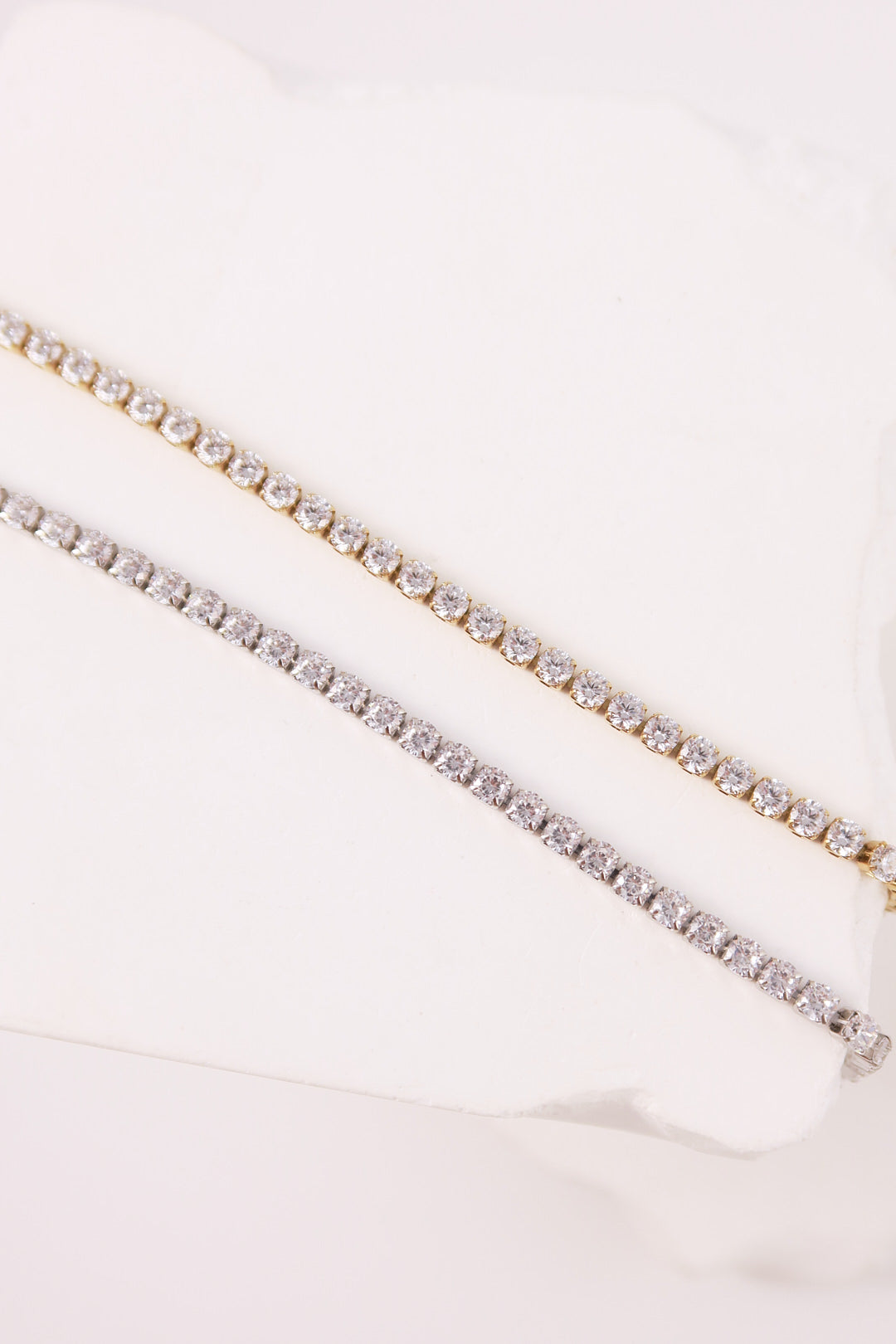 Claudia-Pulsera de Tenis de Estilo Minimalista