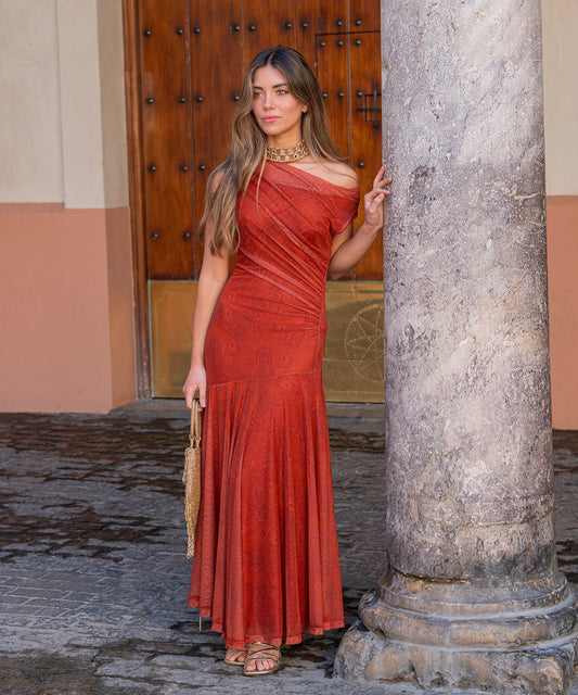 Vestido Madroña Elegante y Sofisticado