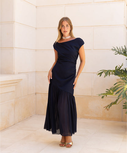 Vestido Imena elegante en azul marino
